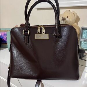 DKNY Rich Brown Cow Genuine Leather Satchel

💰 ‼️ BLACK FRIDAY SALE ‼️ 💰